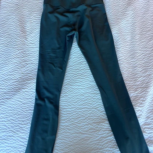 Vuori ribbed waist leggings sz small NWOT Blue/Green sea color - Picture 5 of 12